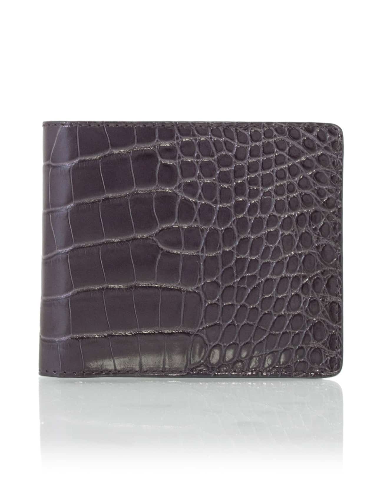 Discover our selection of leather goods (wallet, card holder, iphone case, purse)