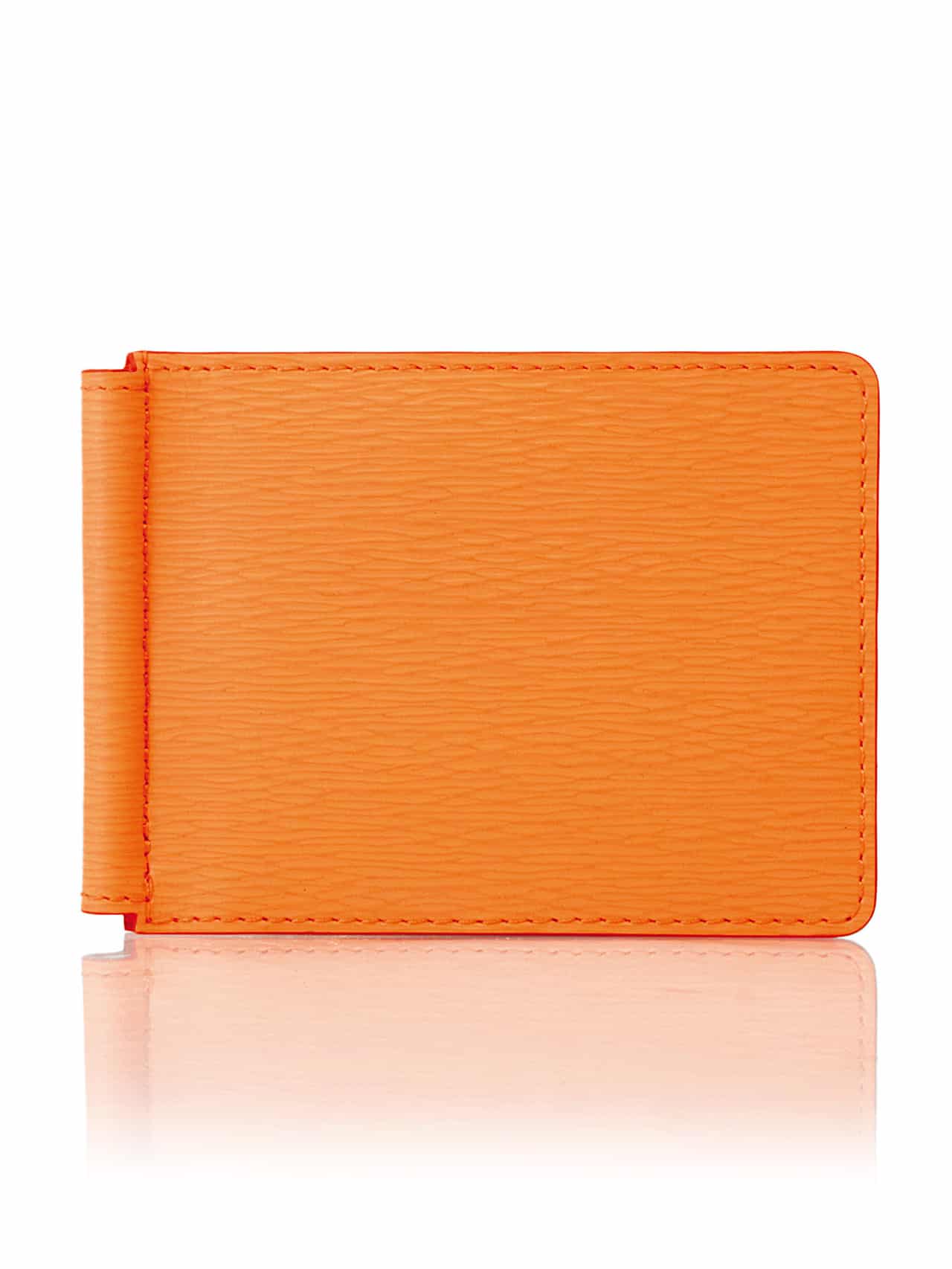 Discover our selection of leather goods (wallet, card holder, iphone case, purse)